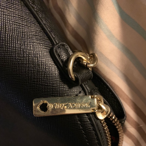 SOLD Betsey Johnson Dome Dog Purse - Picture 4 of 8